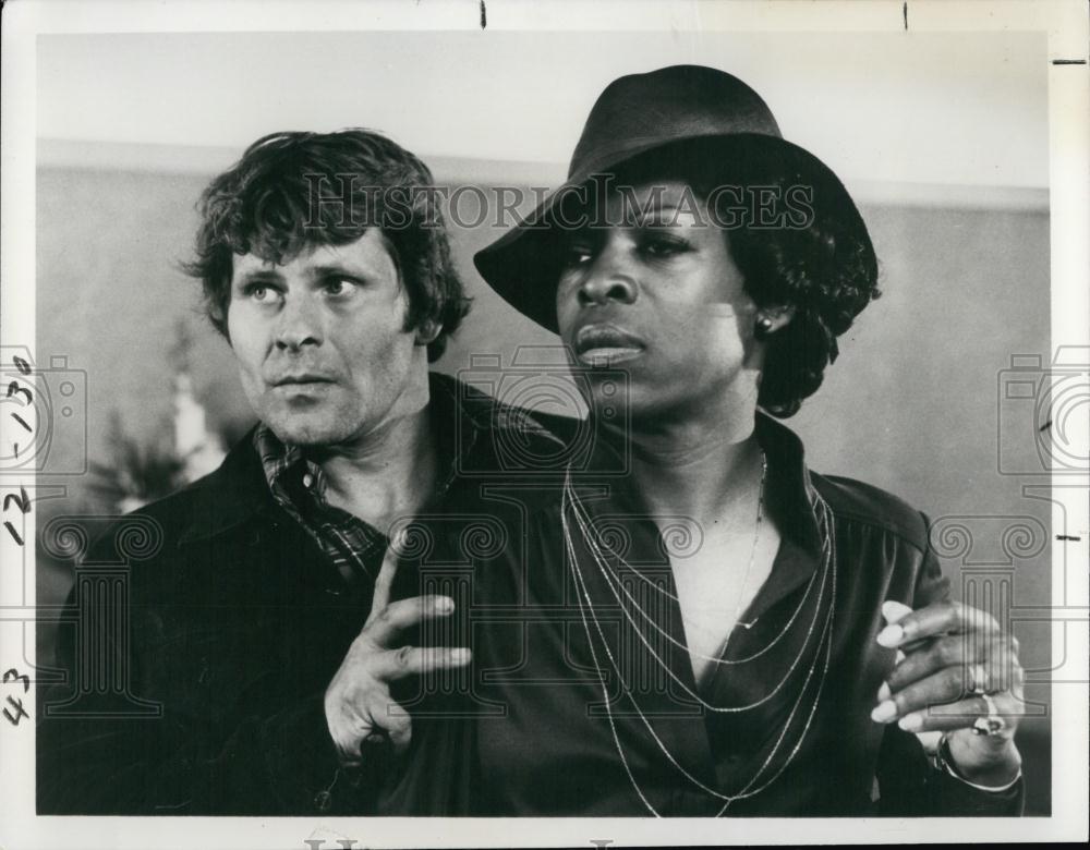 1977 Press Photo Roxie Roker Actress in &quot;Kojak&quot; - RSL68431 - Historic Images