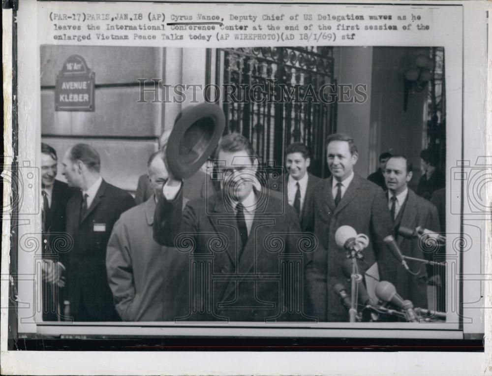 1969 Press Photo Deputy Chief of US Delegation Cyrus Vance - RSL67427 - Historic Images