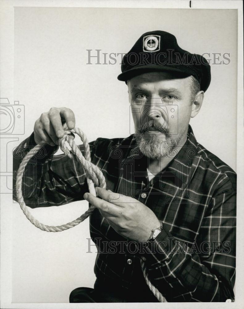 1963 Press Photo Bob Cattle, Captain Bob, Cartoonist, The Ruff N Reddy Show - Historic Images