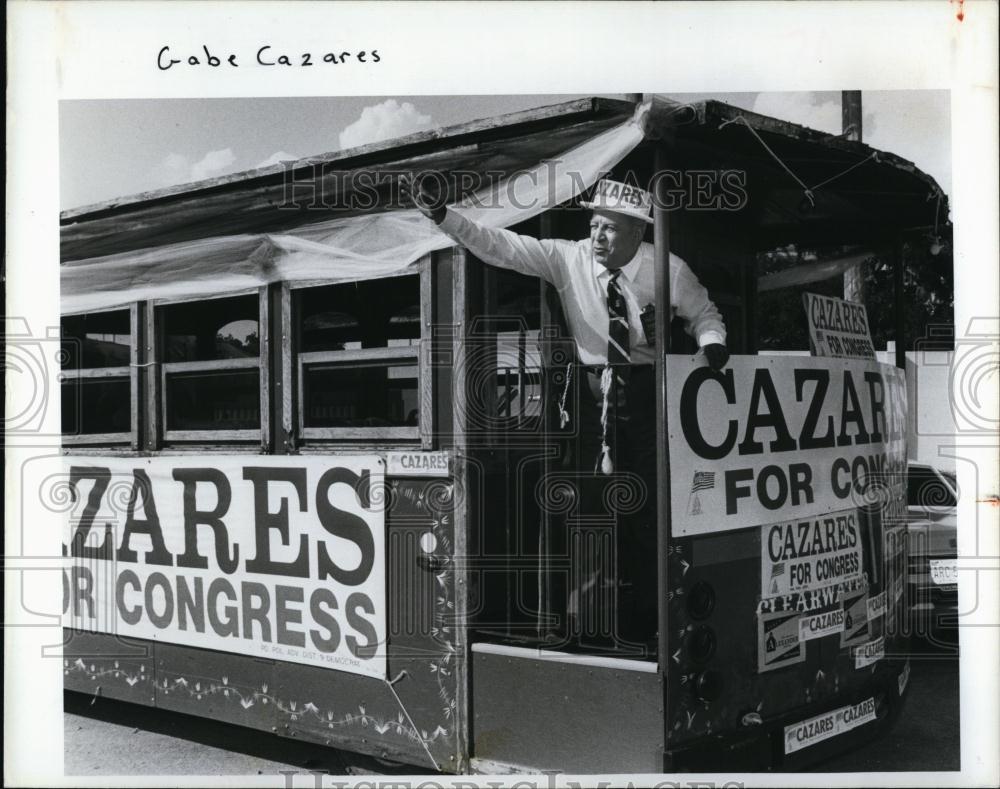 1986 Press Photo Gabe Cazares, Republican Campaign, 9th Congressional, Florida - Historic Images