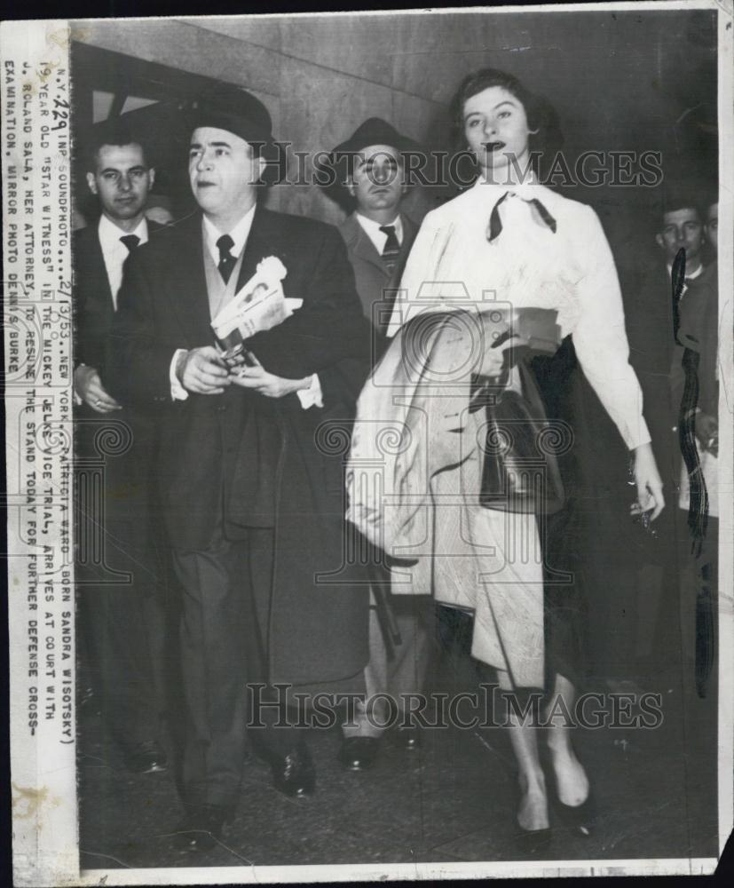 1953 Press Photo Patricia Ward Star Witness Mickey Jelke Vice Trial - RSL04339 - Historic Images