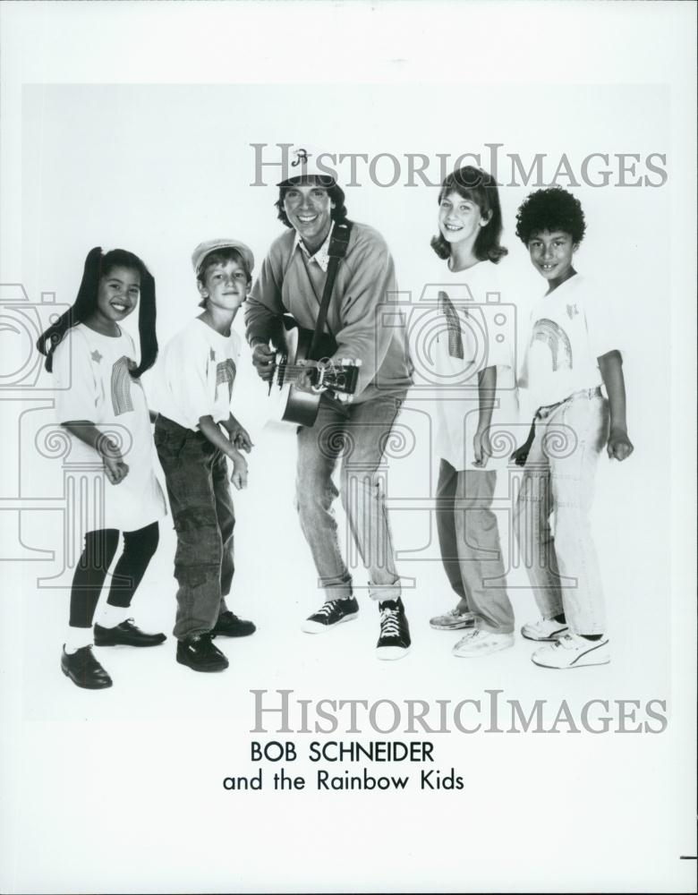 Press Photo Bob Schneider and the Rainbow Kids - RSL01049 - Historic Images