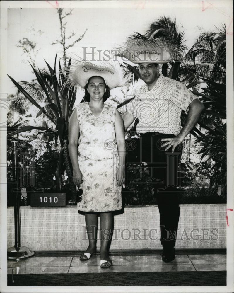 1965 Press Photo Mr and Mrs Albert Torchin on trip to San Juan, Puerto Rico - Historic Images