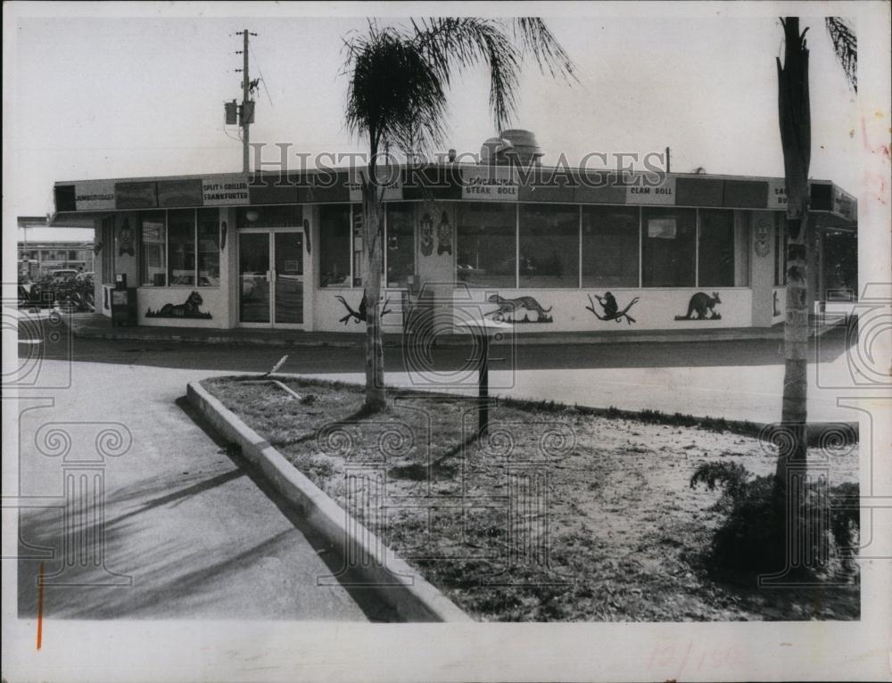 1970 Press Photo Jumbo Circus Restaurant, 34th Street &amp; 10th Ave N has closed - Historic Images