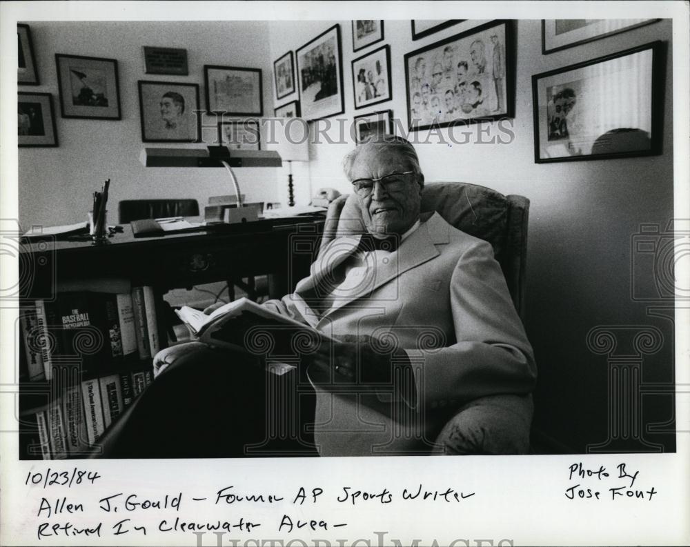 1984 Press Photo Allen J Gould, Former Sportswriter - RSL99613 - Historic Images