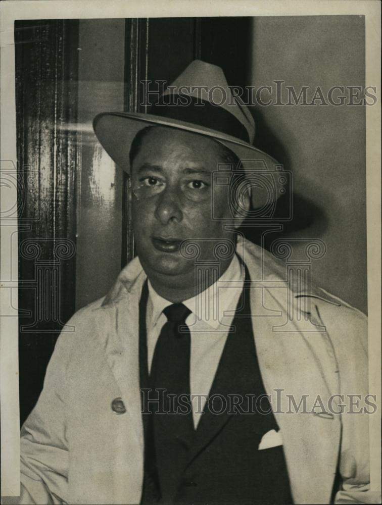 1954 Press Photo Pino Trial Defense Attorney Paul Smith Candid - RSL43847 - Historic Images