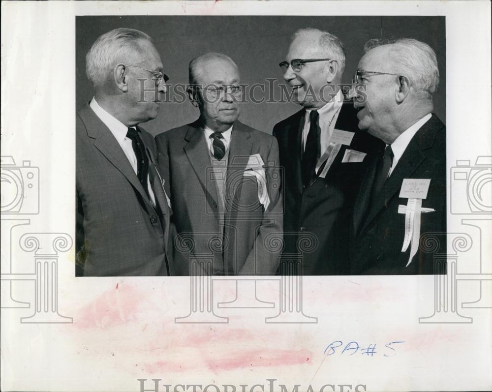 1960 Press Photo Chief Justice Elwyn Thomas Notables Steson Law day - RSL67579 - Historic Images