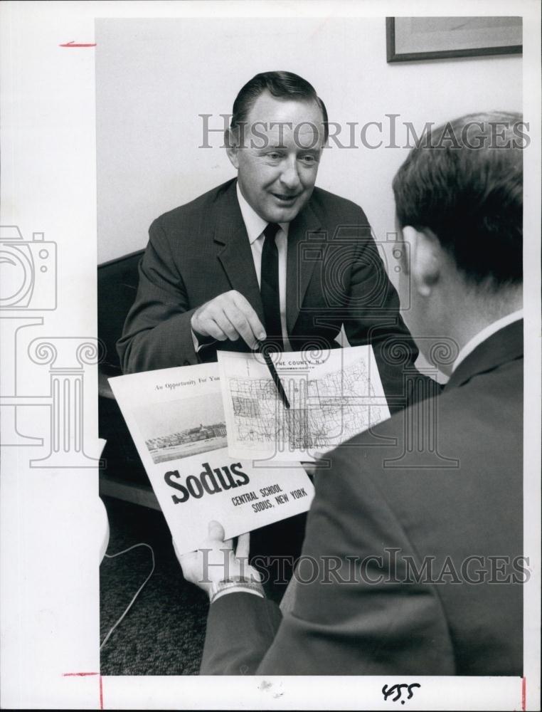 1968 Press Photo Charles Miller, District Principal, Sodus Central - RSL64297 - Historic Images