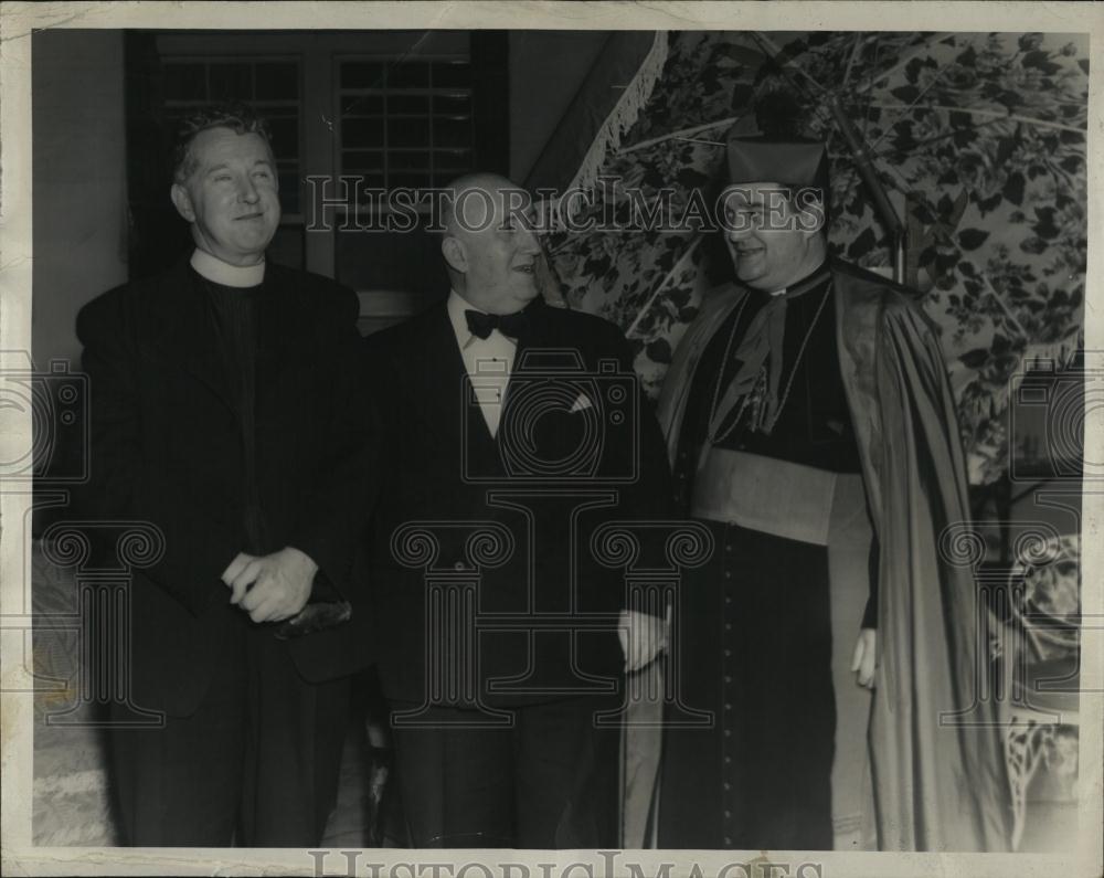 Press Photo Fr John Sexton Denis Delaney Bishop John J Wright - RSL40213 - Historic Images