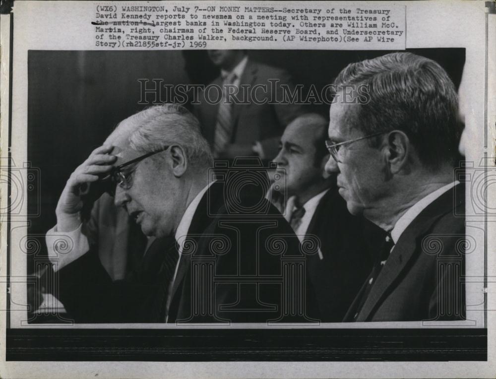 1969 Press Photo Secretary of the Treasury, David Kennedy, Wm McCMartin,C Walker - Historic Images