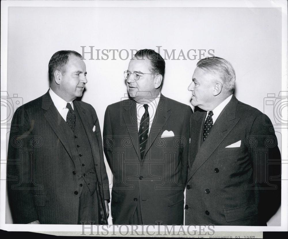 1957 Press Photo Boston United Fund James Linen Adrian O&#39;Keeffe Joseph Spang - Historic Images