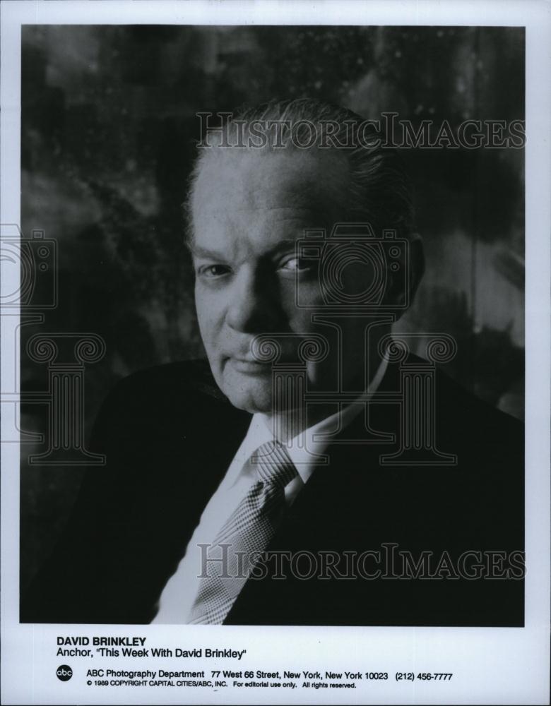 1989 Press Photo David Brinkley Anchors This Week - RSL79901 - Historic Images