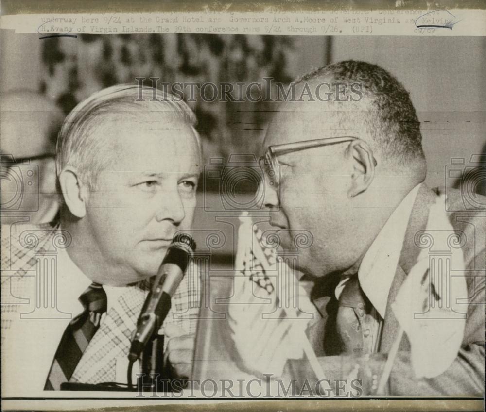 1974 Press Photo Gov Arch Moore of WV &amp; Gov Melvin Evans of Virgin Islands - Historic Images