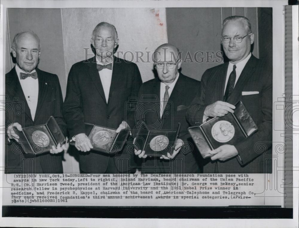 1961 Press Photo Roland Harriman, Harrison Tweed, Dr George von Bekesy - Historic Images