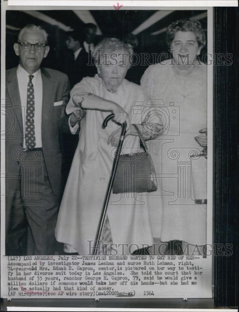 1964 Press Photo Mrs Ednah R Capron, James Leahan, Ruth Lehman - RSL62673 - Historic Images