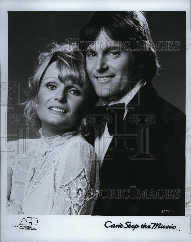 1980 Press Photo Valerie Perrine Bruce Jenner Can&#39;t Stop the Music - RSL81809 - Historic Images