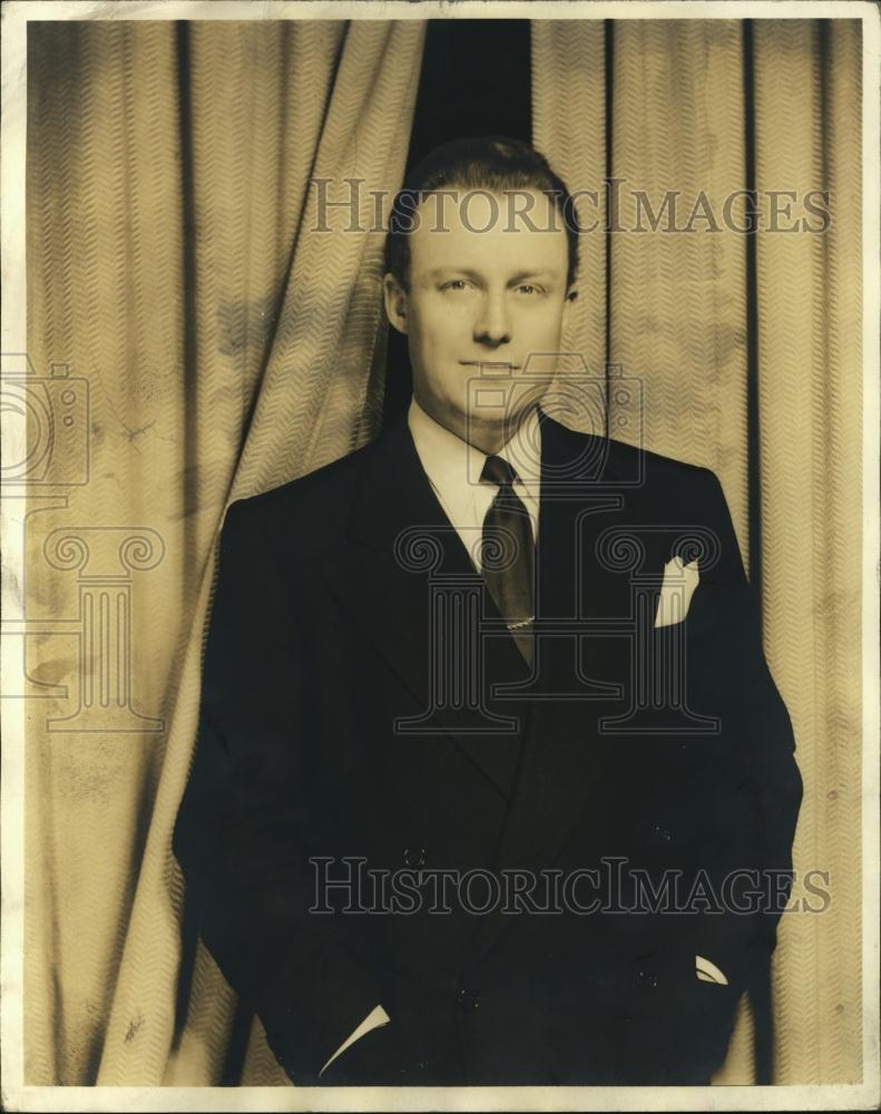 1948 Press Photo Singer Richard Lane - RSL45553 - Historic Images