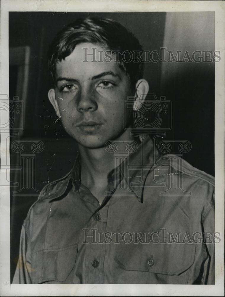 1945 Press Photo James Post, Suspect, Robbery-Slaying Of Sargeant Malick Vessaf - Historic Images