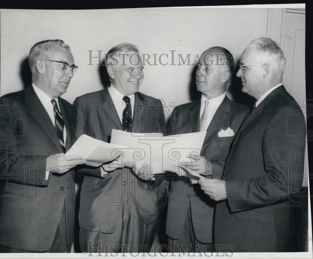 1960 Press Photo Symposium&#39;s Erwin Canga-Canham, Fred Smith, Joseph Prendergast - Historic Images