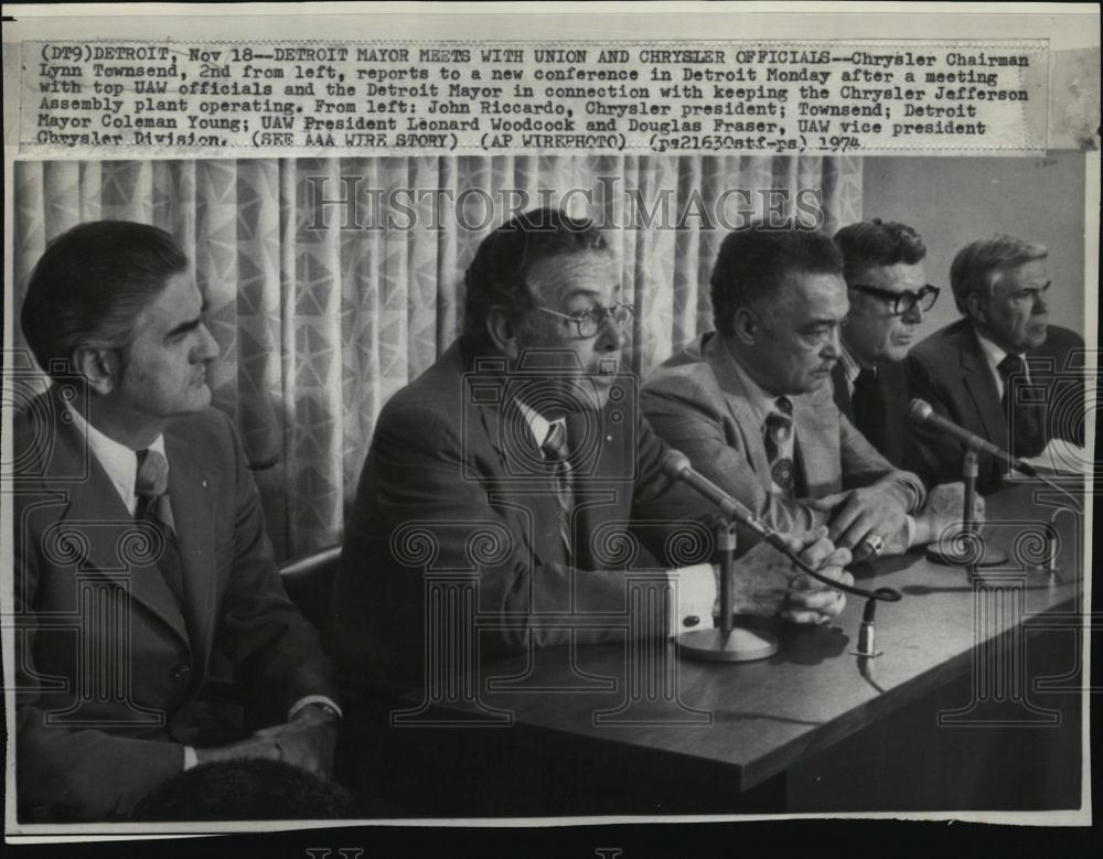 1974 Press Photo Chrysler Chairman Lynn Townsend - RSL39445 - Historic Images