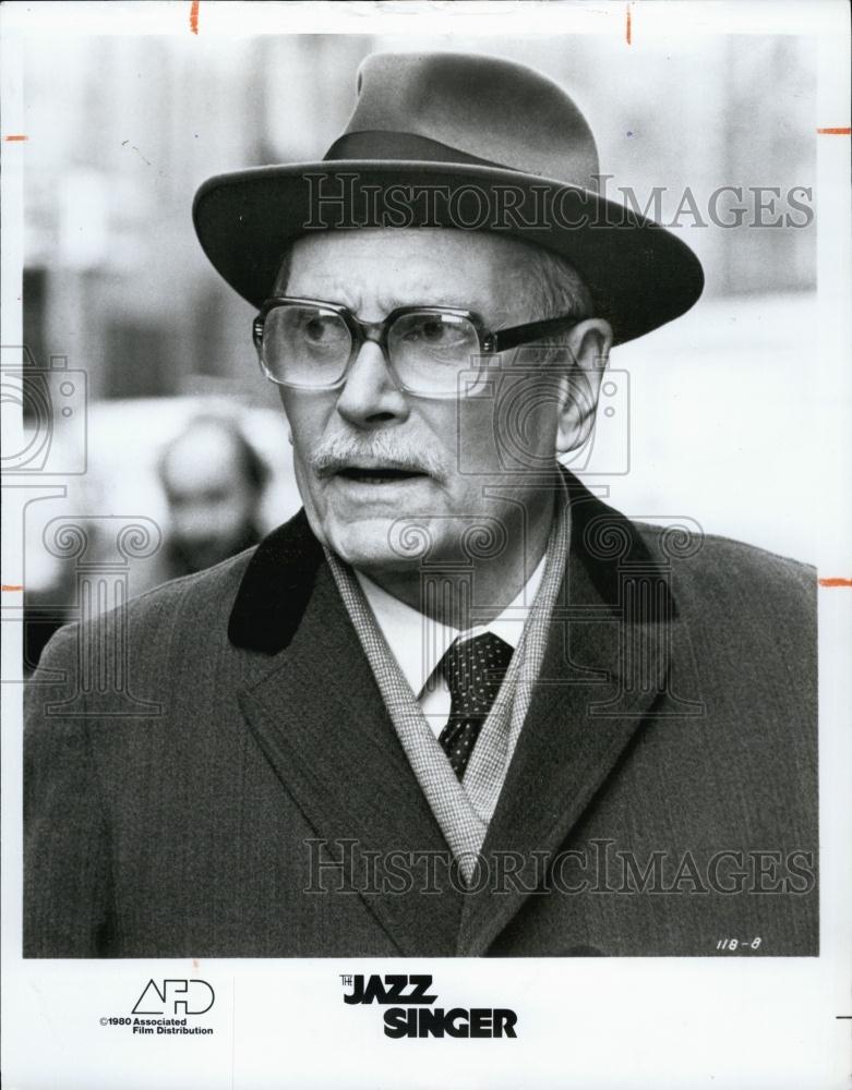 1980 Press Photo Actor Laurence Olivier in &quot;The Jazz Singer&quot; - RSL59965 - Historic Images