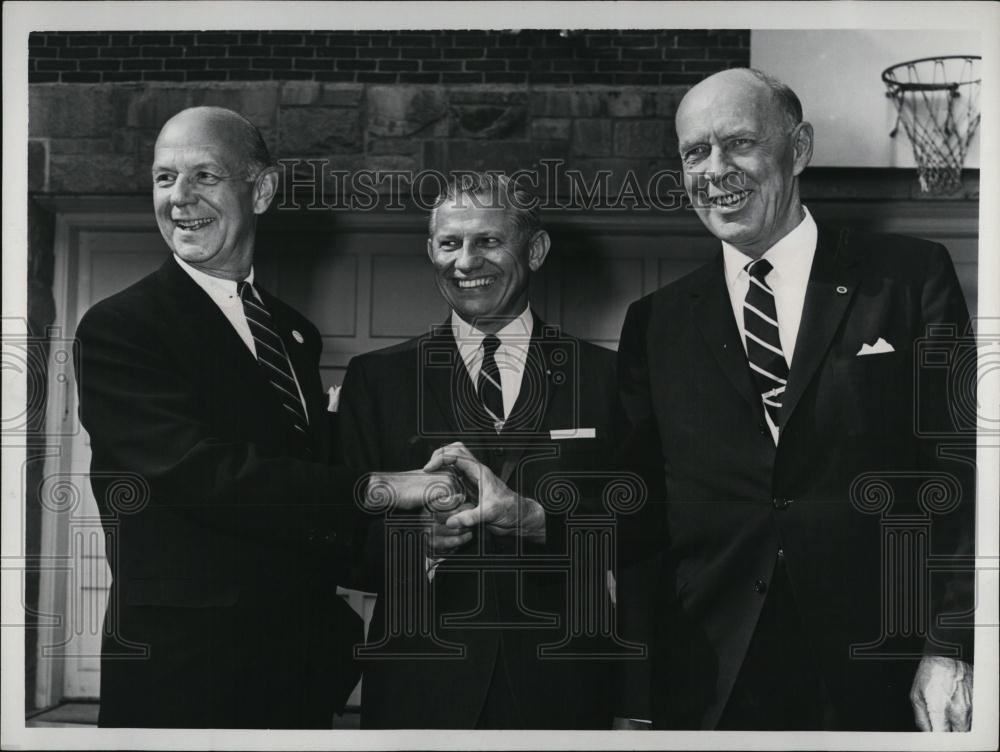 1964 Press Photo Former Governor John Volpe with Others - RSL40365 - Historic Images