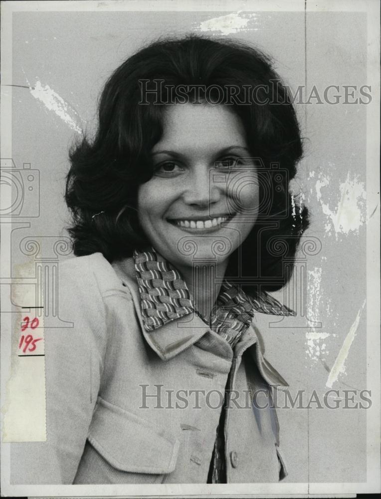 1974 Press Photo Actress Lee McCain In &quot;Apple&#39;s Way&quot; - RSL47401 - Historic Images