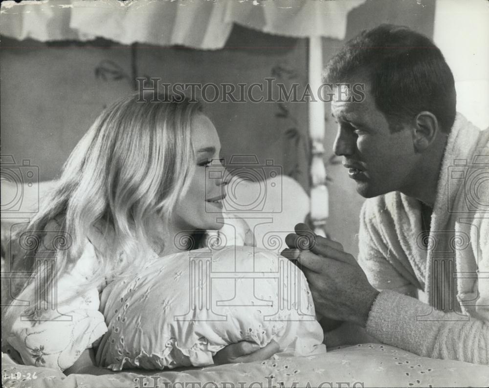 1966 Press Photo Actors Tuesday Weld And Roddy McDowall In "Lord Love A Duck" - Historic Images