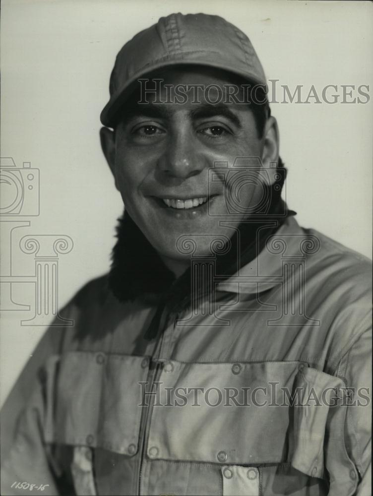 1955 Press Photo Robert Straus Stars In &quot;The Bridges At Toko-Ri&quot; - RSL47903 - Historic Images