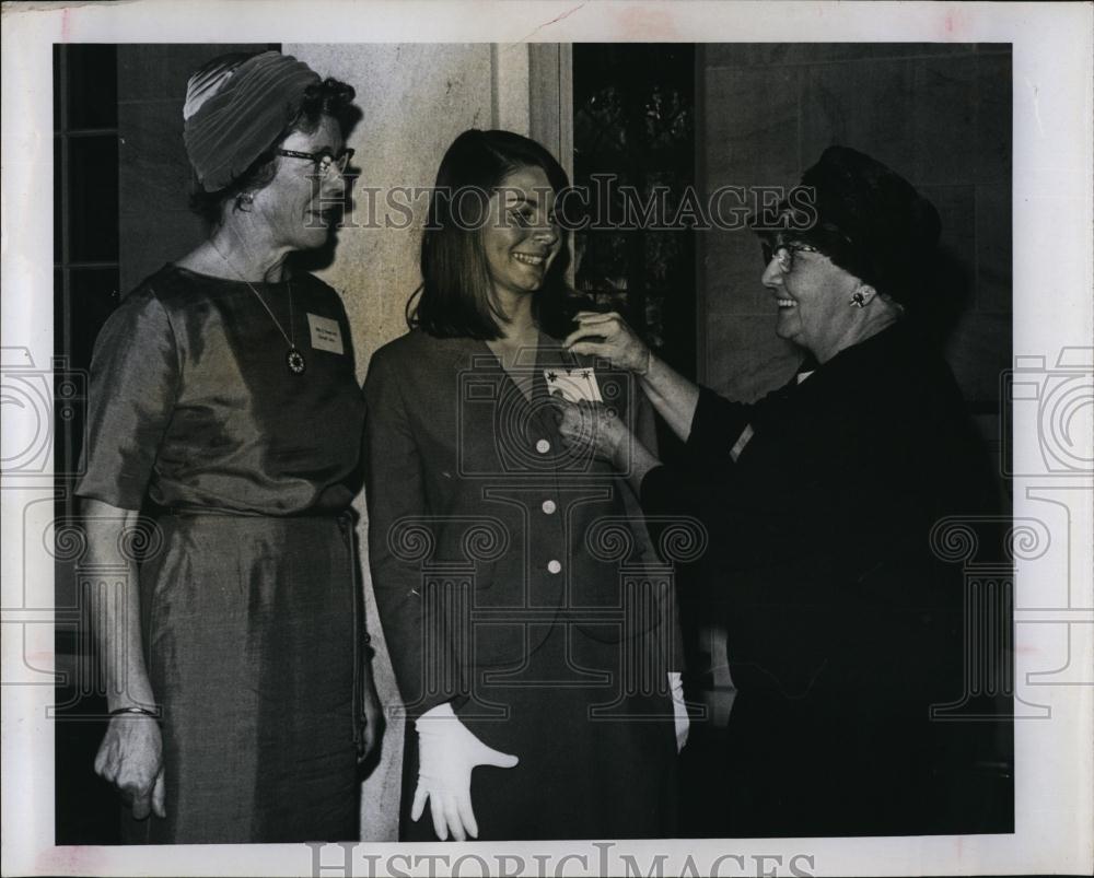 1965 Press Photo Ruthane Stange American Assoc University women scholarship - Historic Images