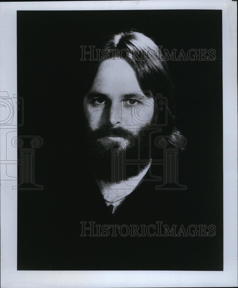 1977 Press Photo Carl Wilson Of The Beach Boys - RSL93527 - Historic Images