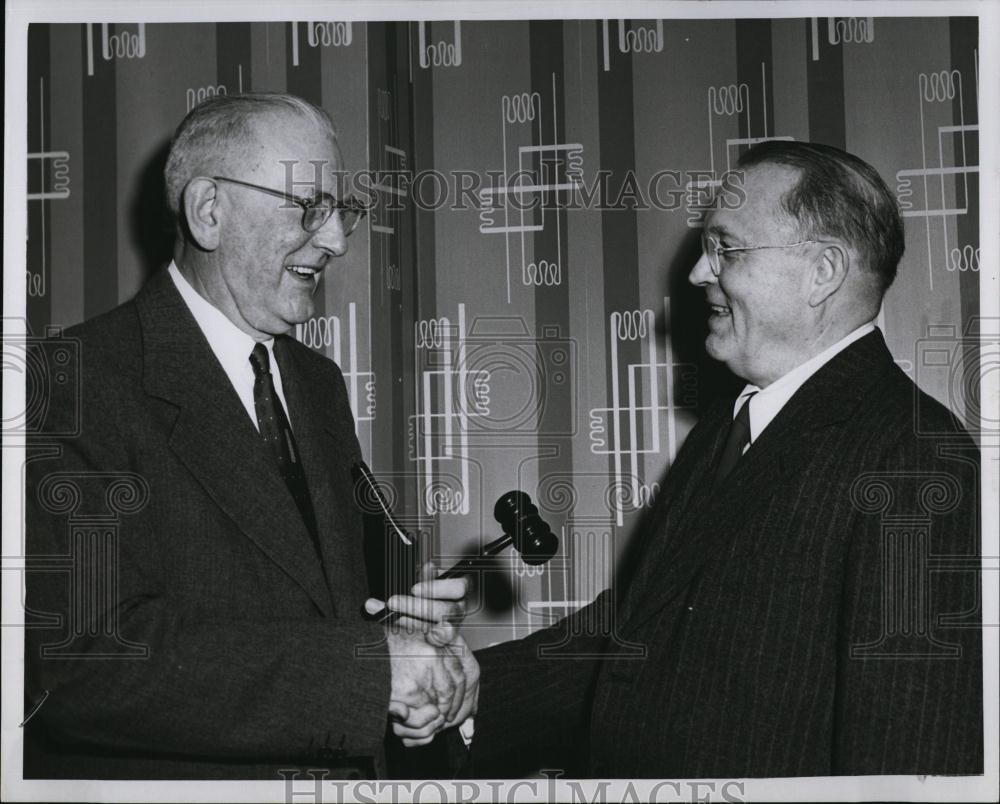 1954 Press Photo Lawrence Brill, Northwestern Mutual Fire Assn Pres,S B Black - Historic Images