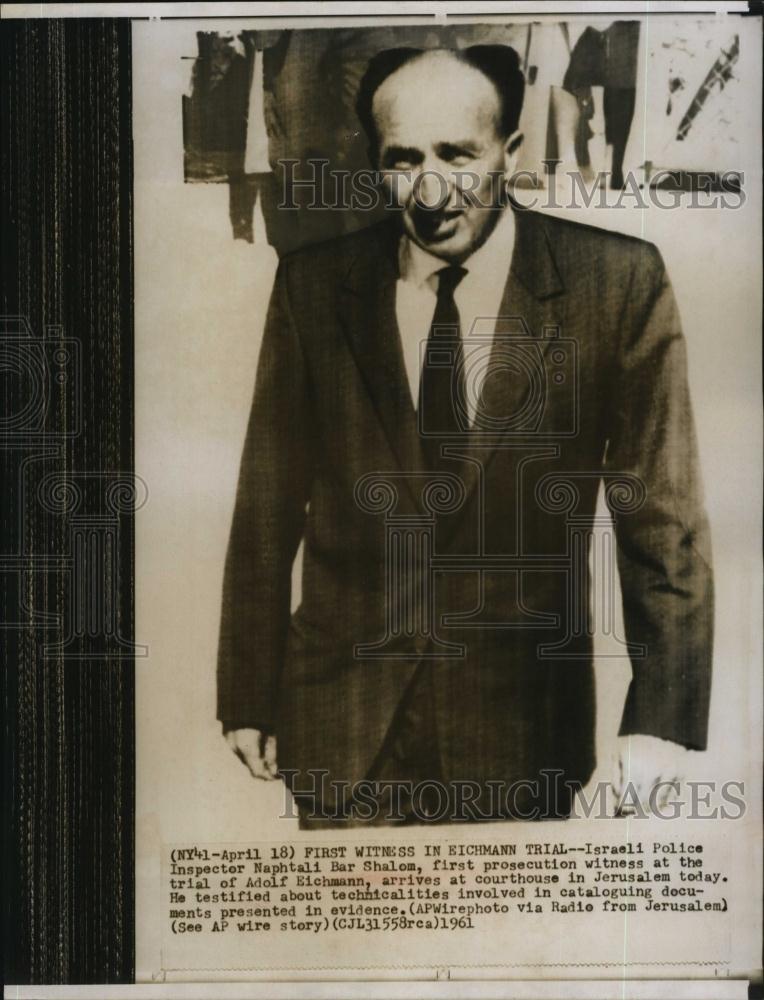 1961 Press Photo Israeli Police Insp Naphtali Bar Shalom, witness on Eichmann - Historic Images