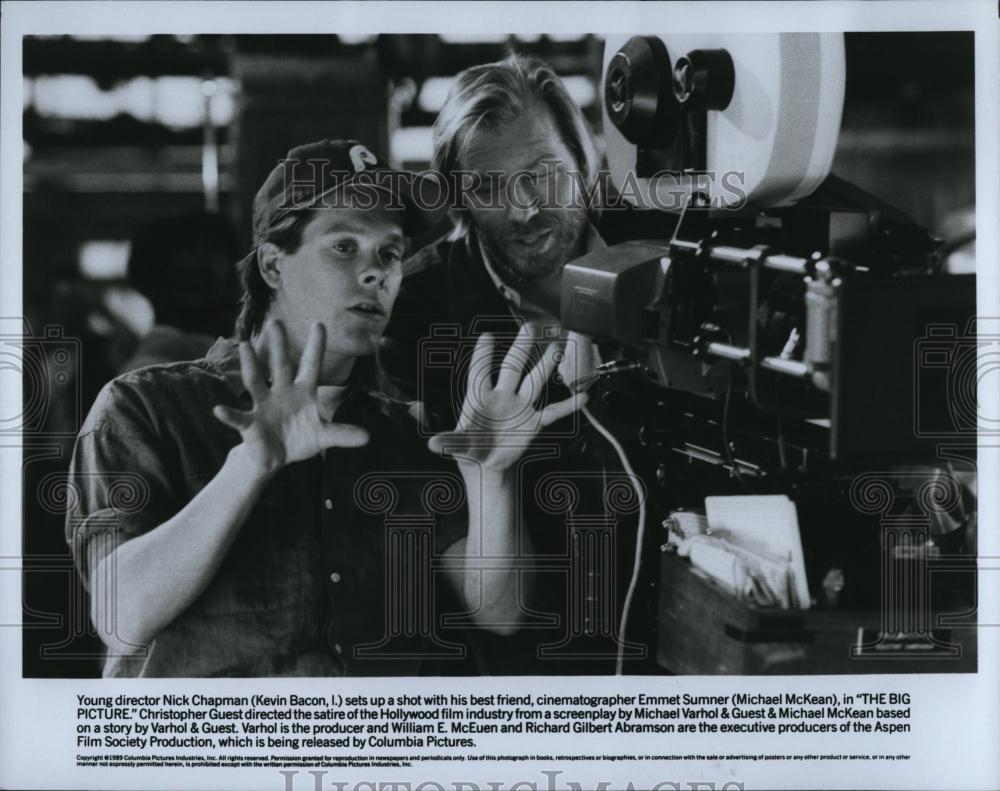 1989 Press Photo Director Nick Chapman &amp; Actor Kevin Bacon in &quot;The Big Picture&quot; - Historic Images