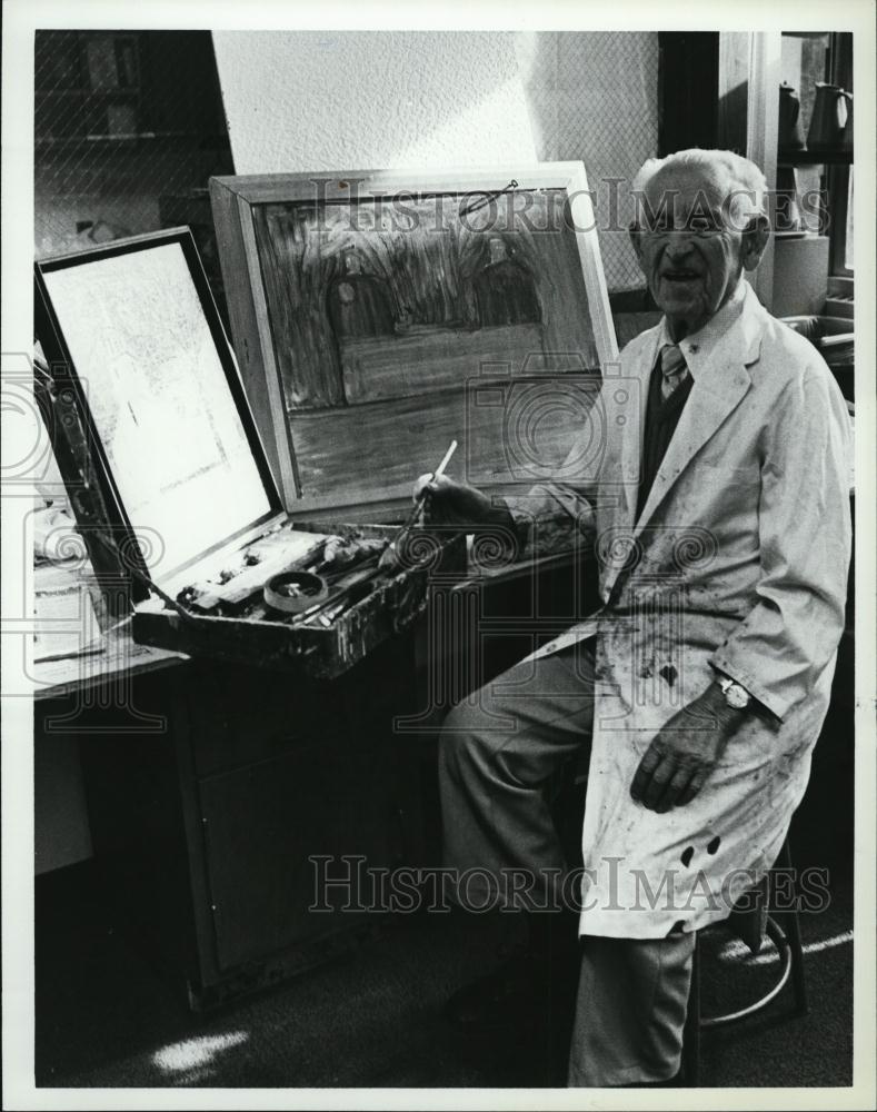 Press Photo 96 Year Old Blind Painter Sam Smeed - RSL41029 - Historic Images