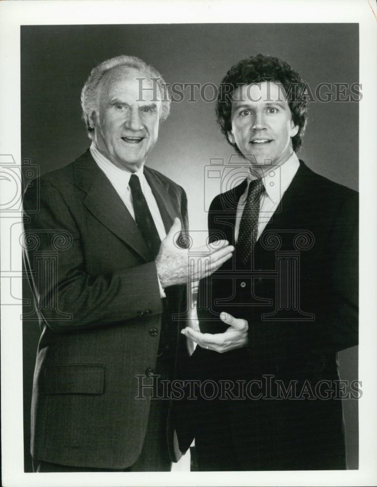 1985 Press Photo Actors Jack Walden &amp; other man in a film scene - RSL04077 - Historic Images