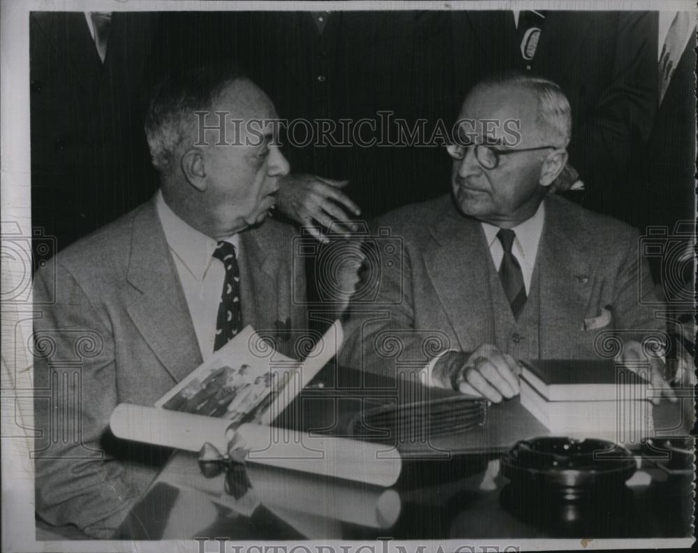 1953 Press Photo President Truman Philip B Perlman at meeting - RSL88653 - Historic Images