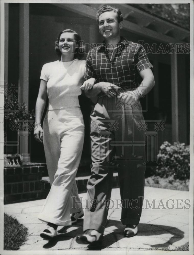 1936 Press Photo Actress Irene Hervey With Husband Allan Jones - RSL83077 - Historic Images