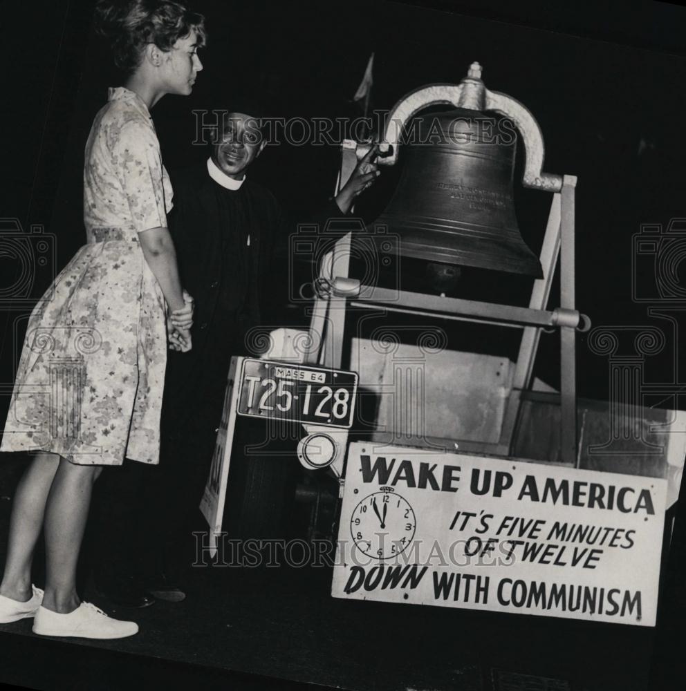 1965 Press Photo Reverend Vernon Carter Opposes Communism - RSL43003 - Historic Images