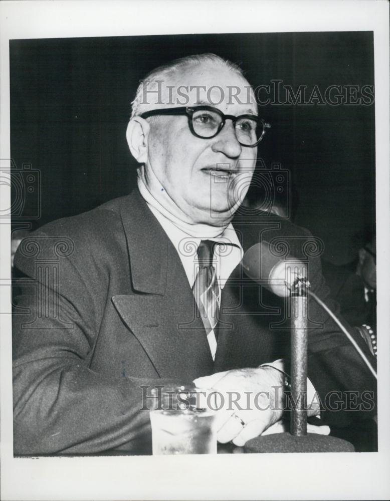 1951 Press Photo Sheriff Frank J Clancy at Senate Failed Enforce Anti-Gambling - Historic Images