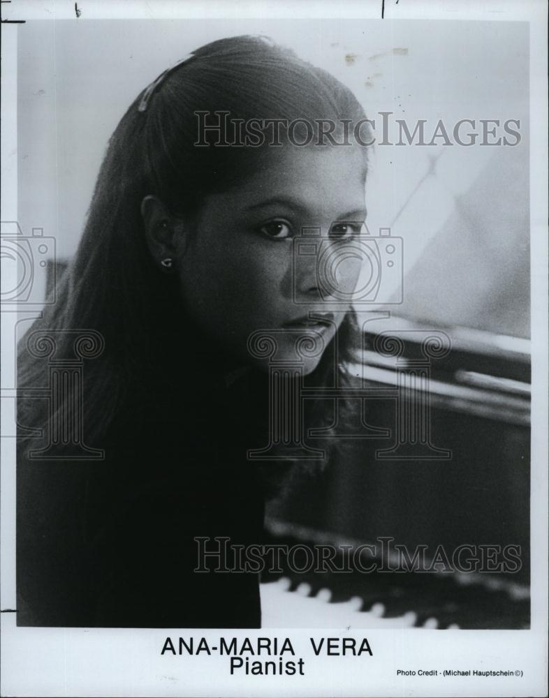 1984 Press Photo Ana Maria Vera, Pianist - RSL92289 - Historic Images