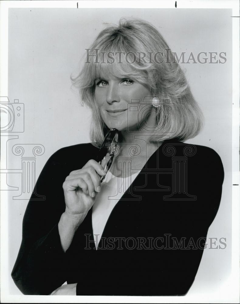 1990 Press Photo Linda Evans stars in &quot;I&#39;ll Take Romance&quot; - RSL61145 - Historic Images