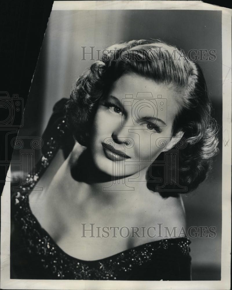 1955 Press Photo Actress Marjorie Steele In Dancing In The Chequered Shade - Historic Images