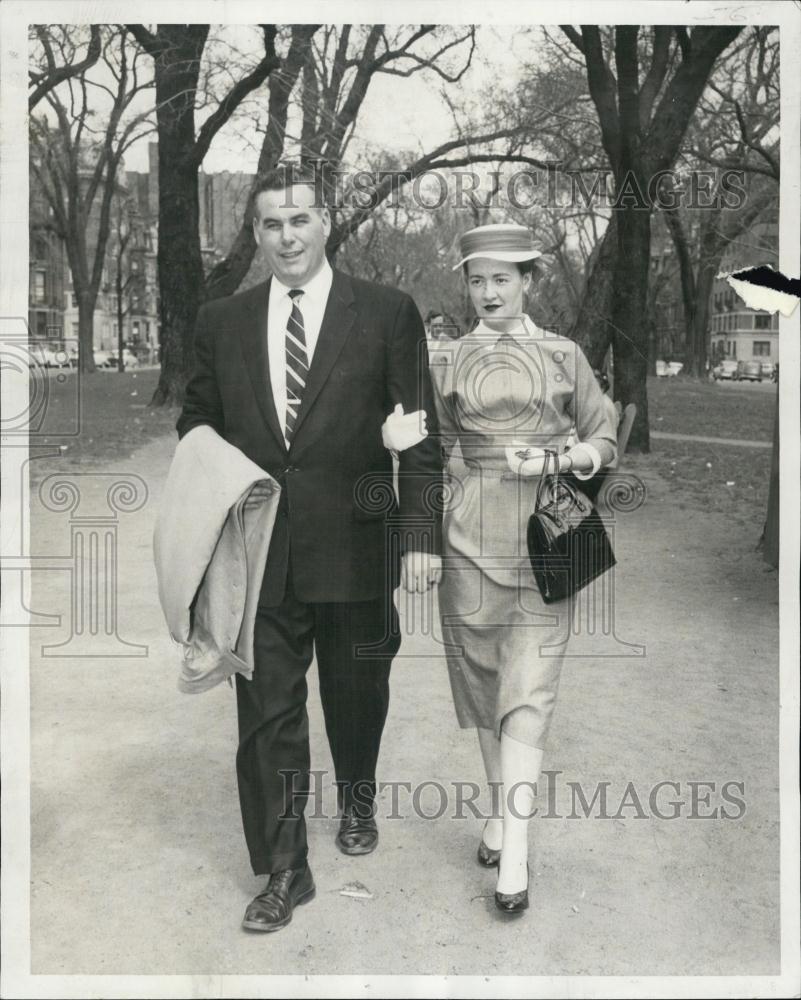 1957 Press Photo Edward Connolly and Peggy Goodfellow at Mall - RSL01473 - Historic Images