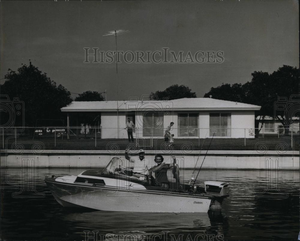 Press Photo Waterway Home at Vero Shores - RSL96023 - Historic Images