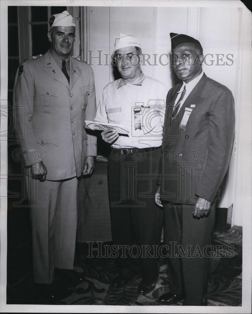 1954 Press Photo Reverend Laurence Brock, George Harnois, Laurence Banks - Historic Images