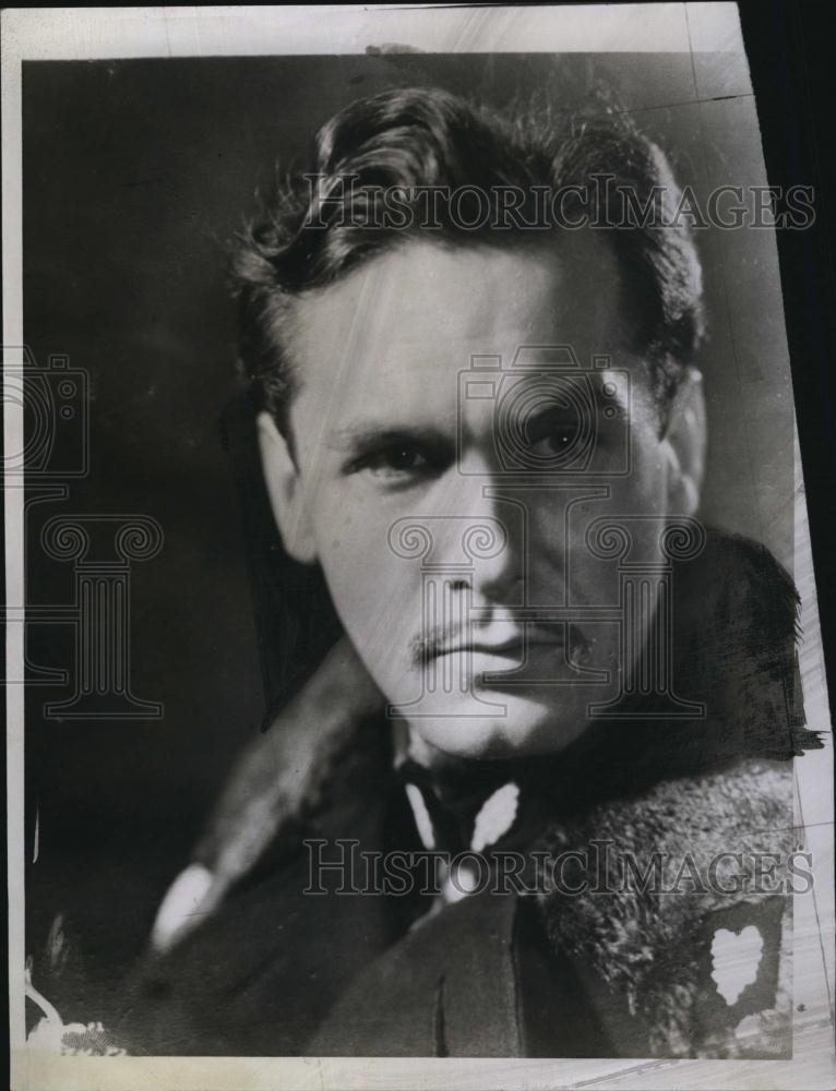 1943 Press Photo Actor Griffith Jones - RSL83151 - Historic Images