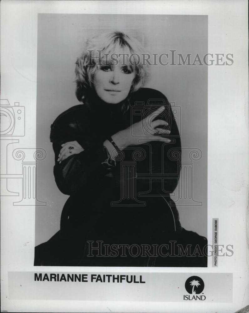 1993 Press Photo Singer Marianne Faithful on Island music - RSL79251 - Historic Images