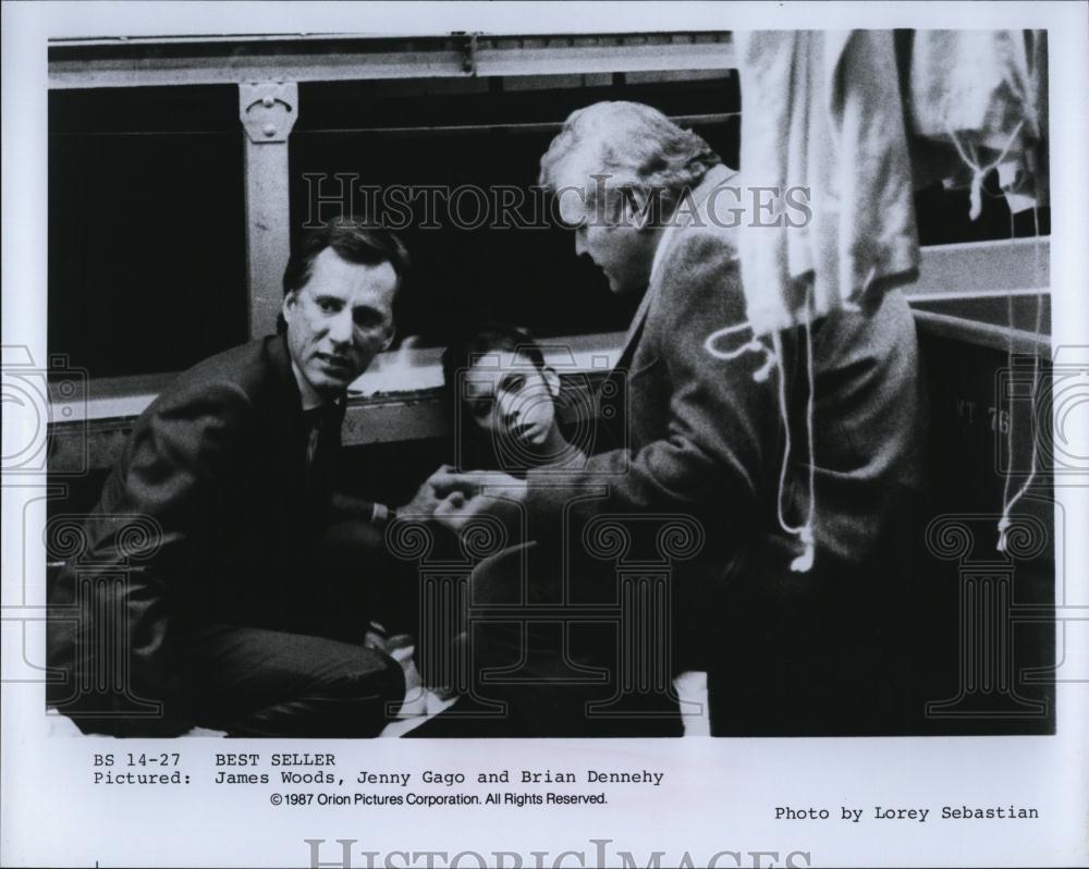 1987 Press Photo Actors James Woods & Brain Dennehy in "Best Sellers" - Historic Images