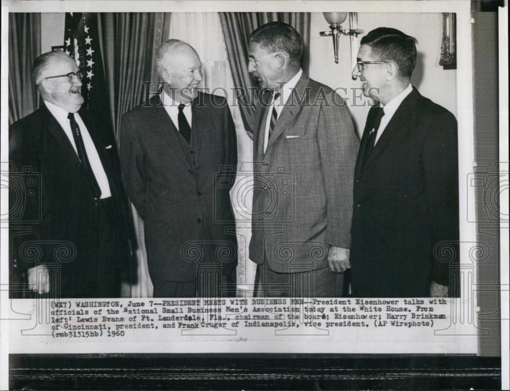 1960 Press Photo Pres Eisenhower,L Evans,H Brinkman &amp; F Cruger - RSL68745 - Historic Images